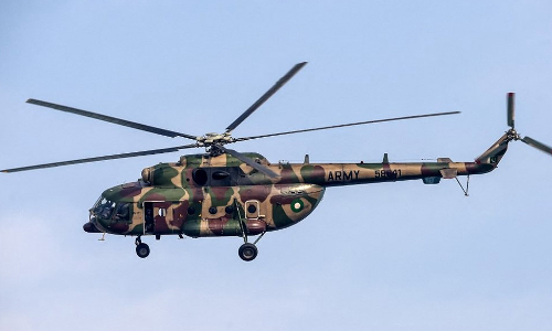 பாகிஸ்தானில் சோகம் - ஹெலிகாப்டர் விபத்தில் ராணுவ தளபதிகள் உள்பட 6 வீரர்கள் பலி