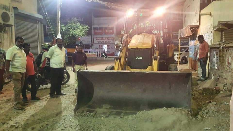 தூத்துக்குடி மாநகராட்சி பகுதியில் வளர்ச்சி பணிகளை மேயர் ஆய்வு- மழை காலத்திற்கு முன் பணிகளை முடிக்க உத்தரவு தூத்துக்குடி மாநகராட்சி பகுதியில் வளர்ச்சி பணிகளை மேயர் ஆய்வு- மழை காலத்திற்கு முன் பணிகளை முடிக்க உத்தரவு