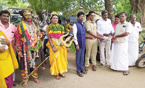 சாலை பாதுகாப்பு விழிப்புணர்வு பேரணி