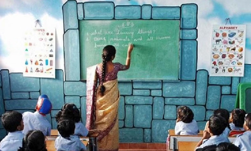 பகுதி நேர ஆசிரியர்கள்  ஓய்வு வயது 60 ஆக உயர்வு