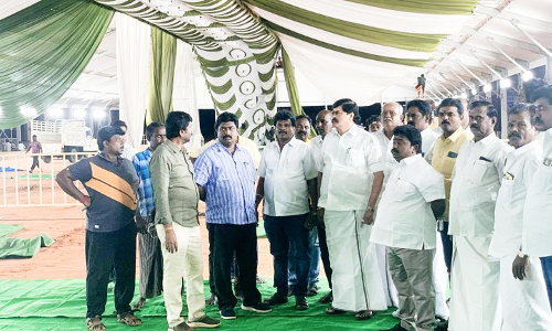 அ.தி.மு.க. சார்பில் பிரமாண்ட பொதுக்கூட்டம்