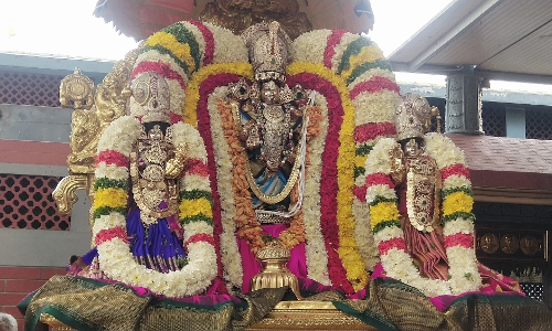 தென்திருப்பதி திருமலை ஸ்ரீவாரி கோவிலில் நவராத்திரி பிரமோற்சவ விழா கொடி ஏற்றம்