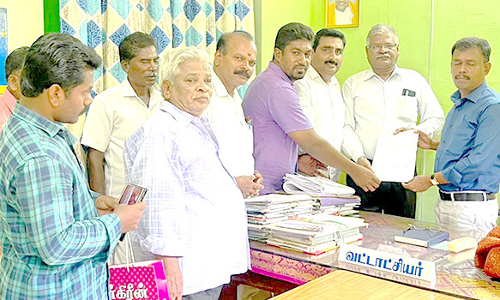 பூங்கா அமைத்து தர வேண்டி மனு அளித்த பொதுமக்கள்