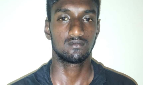 கத்தி முனையில் மூதாட்டியை கற்பழிக்க முயன்ற வாலிபர் கைது