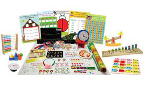 ஆசிரியர்களை பாராட்டிய மாவட்ட முதன்மைக்கல்வி அலுவலர்