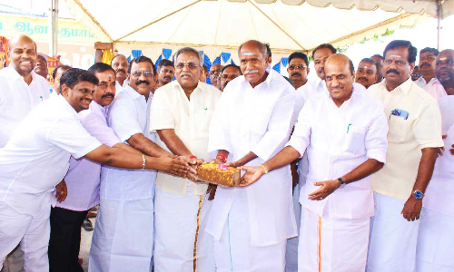 புதிய தார் சாலை வசதி-முதல்-அமைச்சர் ரங்கசாமி அடிக்கல் நாட்டினார்