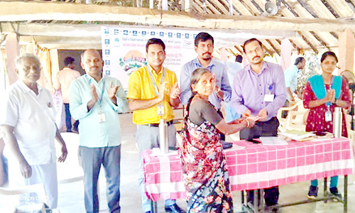 மகளிர் குழுக்களுக்கு கடனுதவி