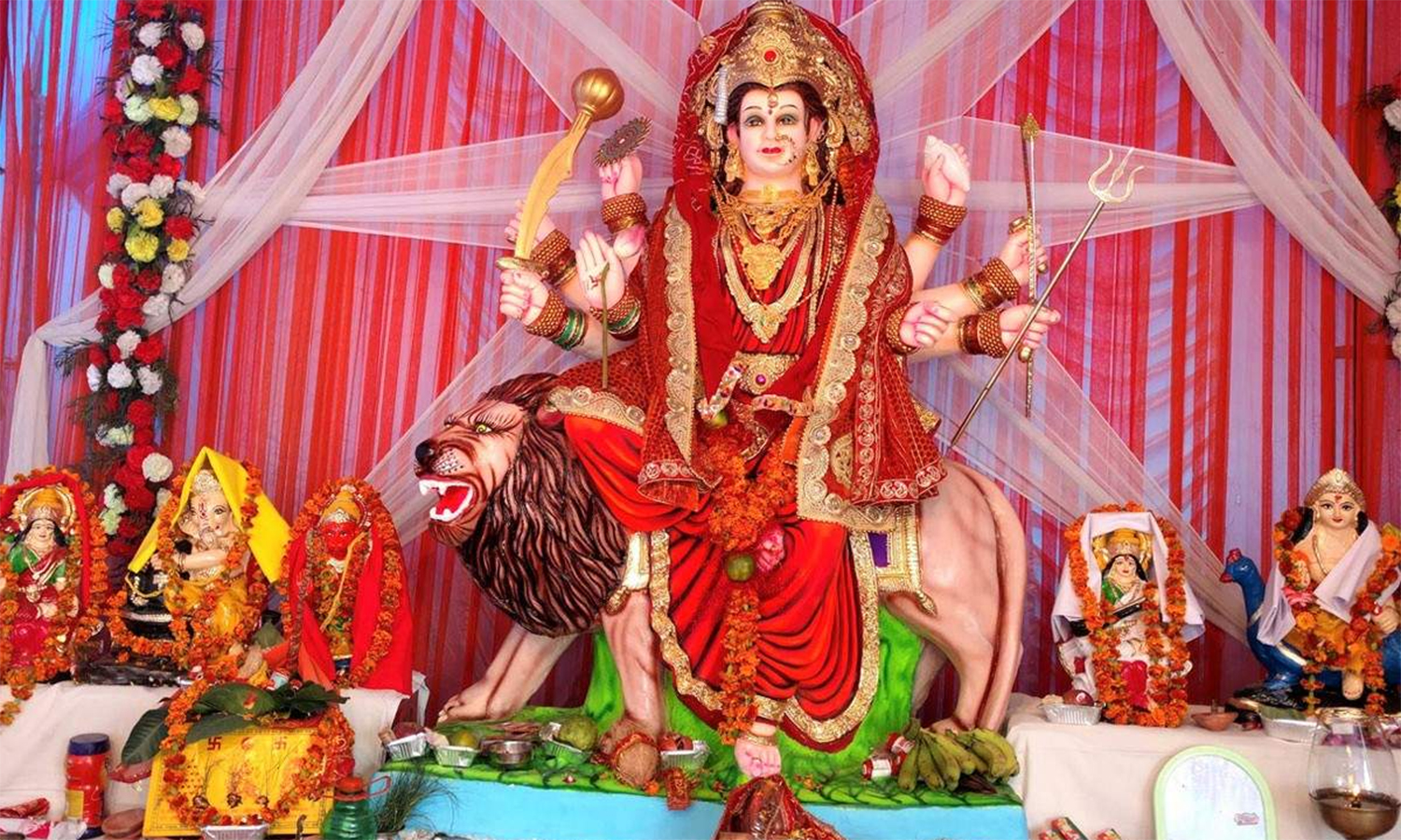 இன்று ஐந்தாம் நாள் போற்றி பாடல் பாடி...நவராத்திரியை கொண்டாடுவோம்! இன்று ஐந்தாம் நாள் போற்றி பாடல் பாடி...நவராத்திரியை கொண்டாடுவோம்!