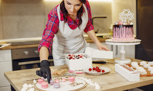 பெண்களுக்கு கைக்கொடுக்கும் குறைந்த முதலீட்டில் செய்யும் தொழில்கள்