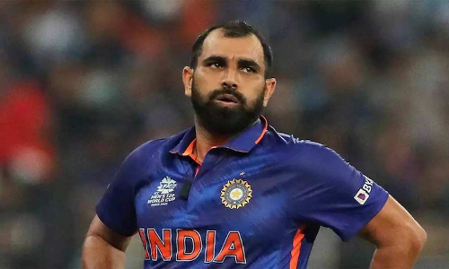 இந்திய அணியில் பும்ராவுக்கு பதில் இடம் பிடிப்பது யார்? முகமது ஷமி-தீபக் சாகர் இடையே போட்டி