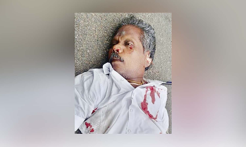 மோட்டார் சைக்கிள் மீது பஸ் மோதல்; ஒன்றிய கவுன்சிலரின் கணவர் பலி