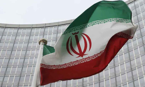 ஈரான்-பாகிஸ்தான் எல்லையில் துப்பாக்கி சண்டையில் அதிகாரி உள்பட 19 பேர் பலி