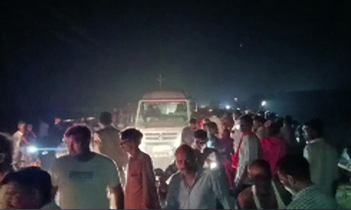 உ.பி. டிராக்டர் கவிழ்ந்த விபத்தில் 22 பக்தர்கள் பலி - ஜனாதிபதி, பிரதமர் இரங்கல்