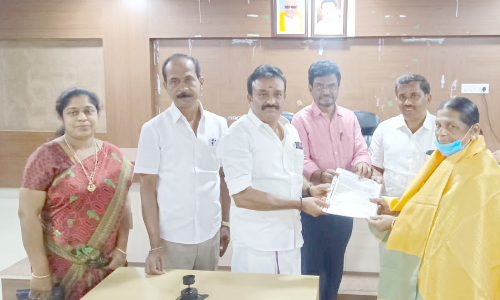 ஓசூர் மாநகராட்சி அலுவலகத்தில்  சர்வதேச முதியோர் தினம்