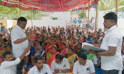 பரந்தூரில் விமான நிலையம் அமைப்பதை கைவிடக்கோரி தீர்மானம்- அதிகாரிகள் எதிர்ப்பு தெரிவித்ததால் வாக்குவாதம்