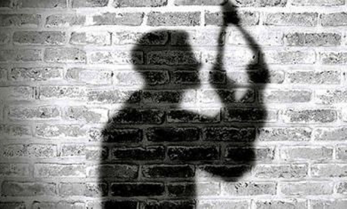 தொழிலாளி தூக்குபோட்டு தற்கொலை