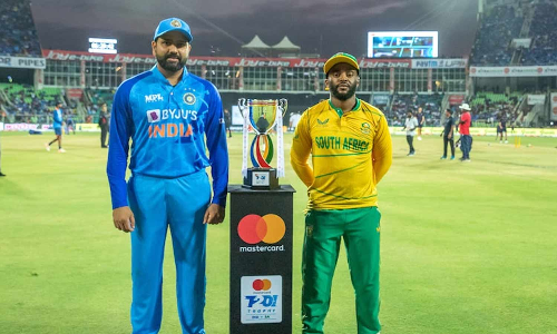 தென்ஆப்பிரிக்கா அணிக்கு எதிரான 2வது டி20 போட்டி- இந்தியா முதலில் பேட்டிங்