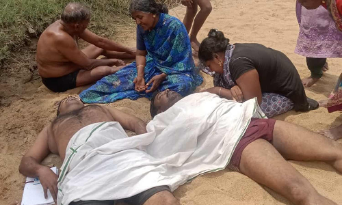 தஞ்சை கொள்ளிடம் ஆற்றில் மூழ்கி 2 பேர் பலி- 4 பேரை தேடும் பணி தீவிரம்