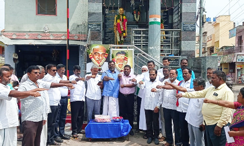 சமூக நல்லிணக்க மேடை உறுதிமொழி ஏற்பு