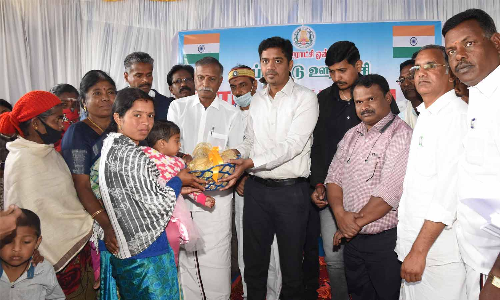 ஊட்டி எப்பநாடு ஊராட்சியில் கிராமசபை கூட்டம்-கலெக்டர் பங்கேற்பு