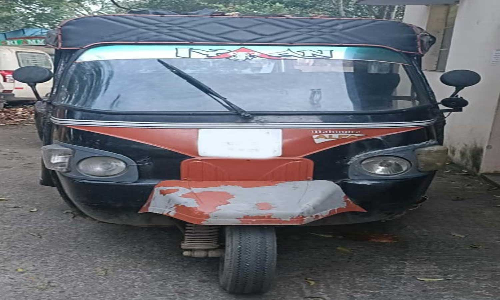 களியக்காவிளை அருகே கேரளாவிற்கு ஆட்டோவில் கடத்த முயன்ற 500 லிட்டர் ரேஷன் மண்எண்ணை பறிமுதல்