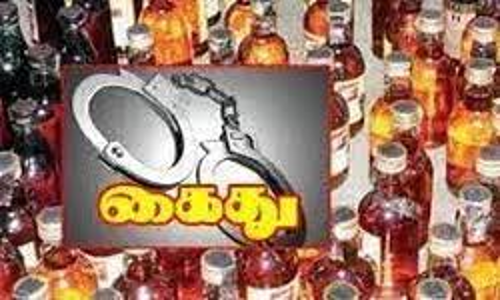 விற்பனைக்காக வைத்திருந்த 100 மதுபாட்டில்கள், வாலிபர் கைது