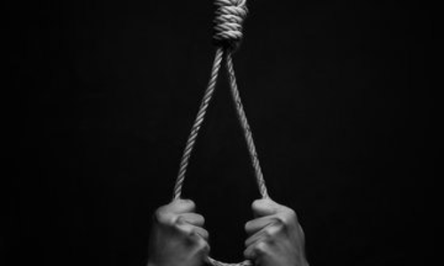 இளம்பெண் தூக்குபோட்டு தற்கொலை