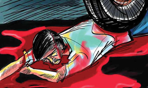 கார் மோதி தொழிலாளி பலி