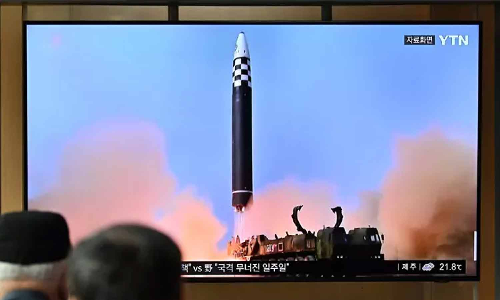 மேலும் 2 ஏவுகணைகளை வீசி சோதனை நடத்தியது வடகொரியா