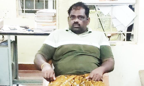 மீன்வளத்துறை அதிகாரியை மிரட்டிய தி.மு.க பிரமுகர் சிறையில் அடைப்பு