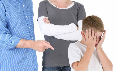 குழந்தைகள் மீது அதிக எதிர்பார்ப்புகளை திணிக்கும் பெற்றோர்..