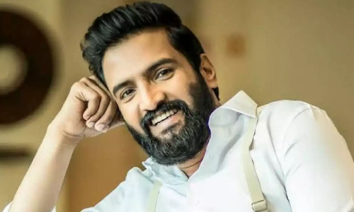 பாடகரான நடிகர் சந்தானம்.. ட்ரெண்டாகும் டீசர்..