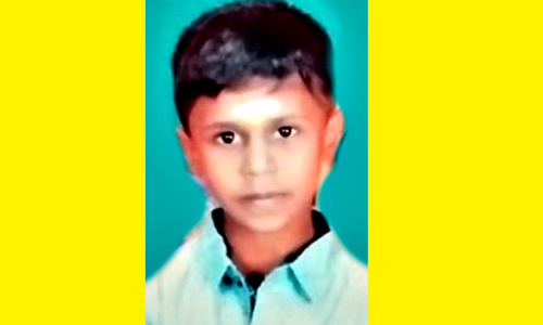 கயிறு கழுத்தை இறுக்கி 5 வயது சிறுவன் சாவு