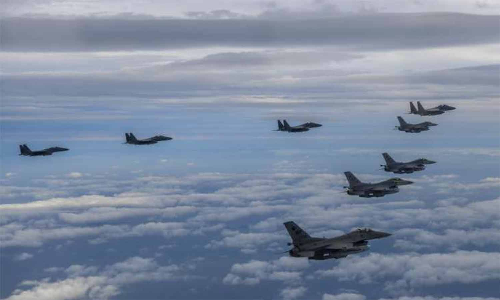 வடகொரியாவுக்கு பதிலடி... எல்லைப் பகுதிக்கு 30 போர் விமானங்களை அனுப்பி மிரட்டிய தென்கொரியா