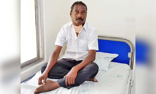 அரண்மனைபுதூர் ஊராட்சி மன்ற தலைவரை கழுத்து அறுத்து கொல்ல முயற்சி