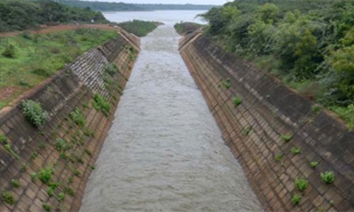 பூண்டி கால்வாய் சீரமைப்பு பணி முடியாததால் மழை நீரை சேமிப்பதில் சிக்கல்