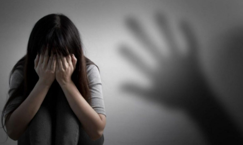 சின்னசேலம் அருகே  பள்ளி மாணவியை கர்ப்பமாக்கிய என்ஜினீயர்