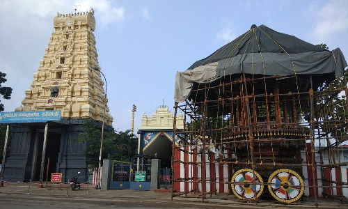 மணலி புதுநகர் அய்யா வைகுண்ட தர்மபதியில் புரட்டாசி திருவிழா கொடியேற்றத்துடன் தொடங்கியது