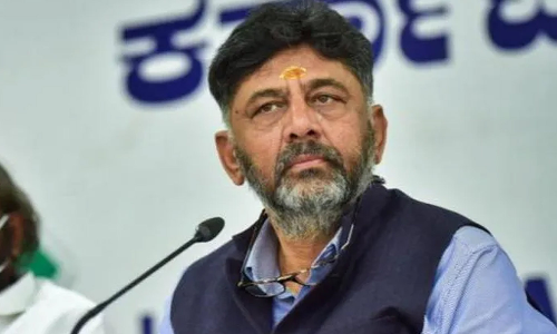 நேஷனல் ஹெரால்டு வழக்கு- காங். தலைவர் சிவகுமாரிடம் அமலாக்கத்துறை விசாரணை