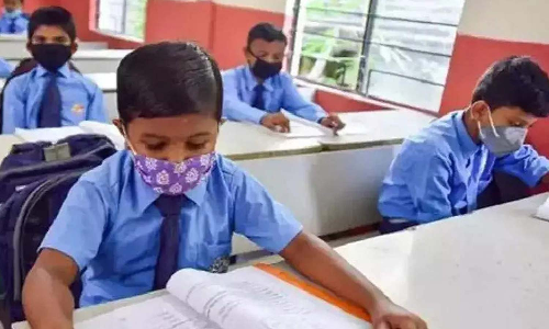 5 மற்றும் 8 ஆம் வகுப்பு மாணவர்கள் பள்ளி இறுதி தேர்வில் வெற்றி பெறுவது கட்டாயம்- டெல்லியில் புதிய நடைமுறை