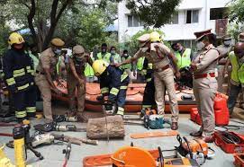பேரிடர் கால மீட்பு குறித்து போலீசாருக்கு பயிற்சி பேரிடர் கால மீட்பு குறித்து போலீசாருக்கு பயிற்சி