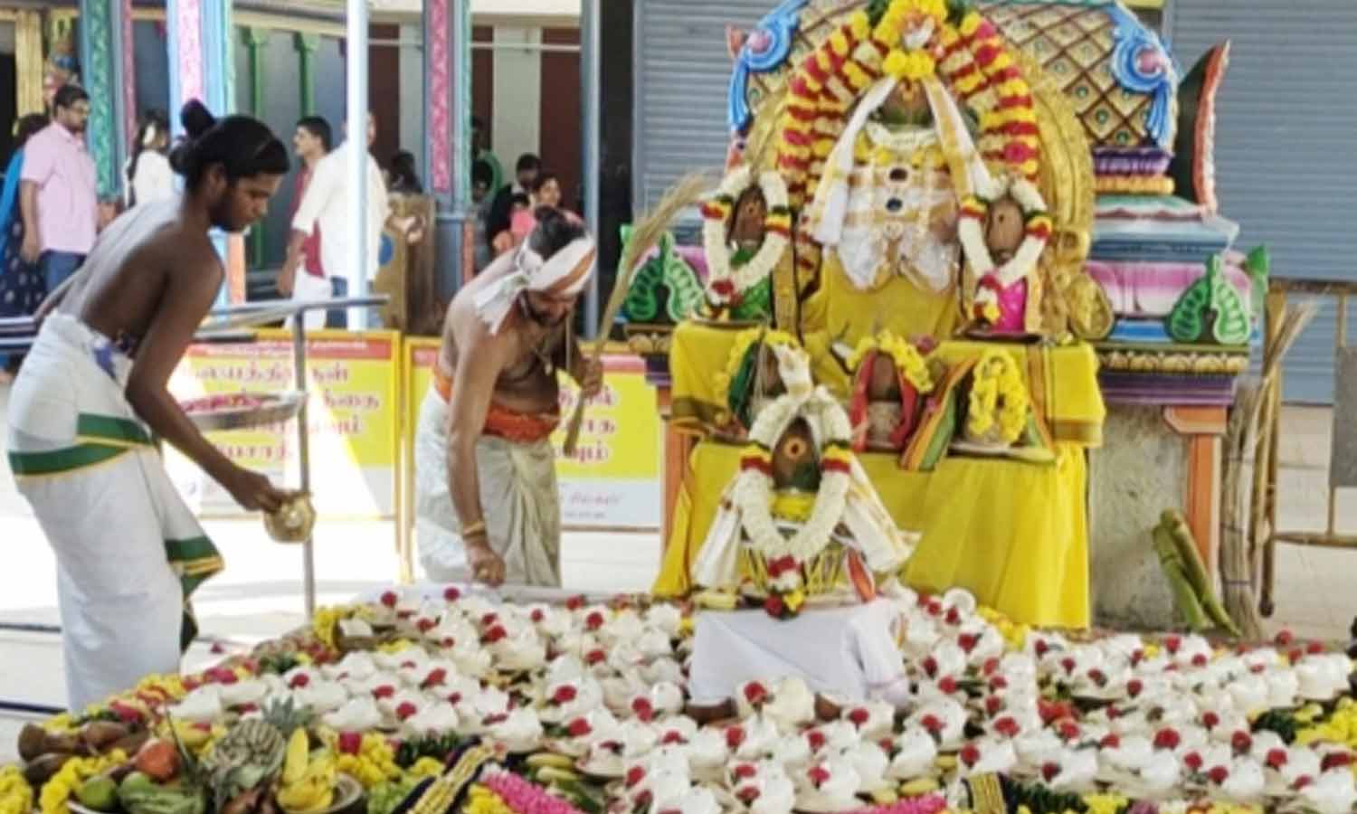 சிறுவாபுரி பாலசுப்ரமணிய சுவாமி திருக்கோவிலில் 108 சங்காபிஷேகம் சிறுவாபுரி பாலசுப்ரமணிய சுவாமி திருக்கோவிலில் 108 சங்காபிஷேகம்