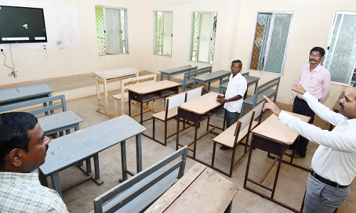 விரைவில் அரசு மாதிரி பள்ளி தொடங்கப்படும்-கலெக்டர் தகவல்