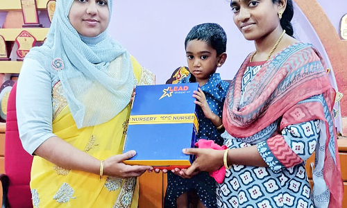 விஜயதசமியை முன்னிட்டு ட்ரஷர் ஐலண்ட் இன்டர்நேஷனல் பள்ளியில் மாணவர்கள் சேர்க்கை