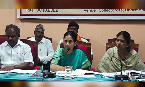 தமிழகத்தில் மத்திய அரசு திட்டங்கள் சிறப்பாக செயல்படுத்தப்படுகின்றன- மத்திய மந்திரி பாராட்டு