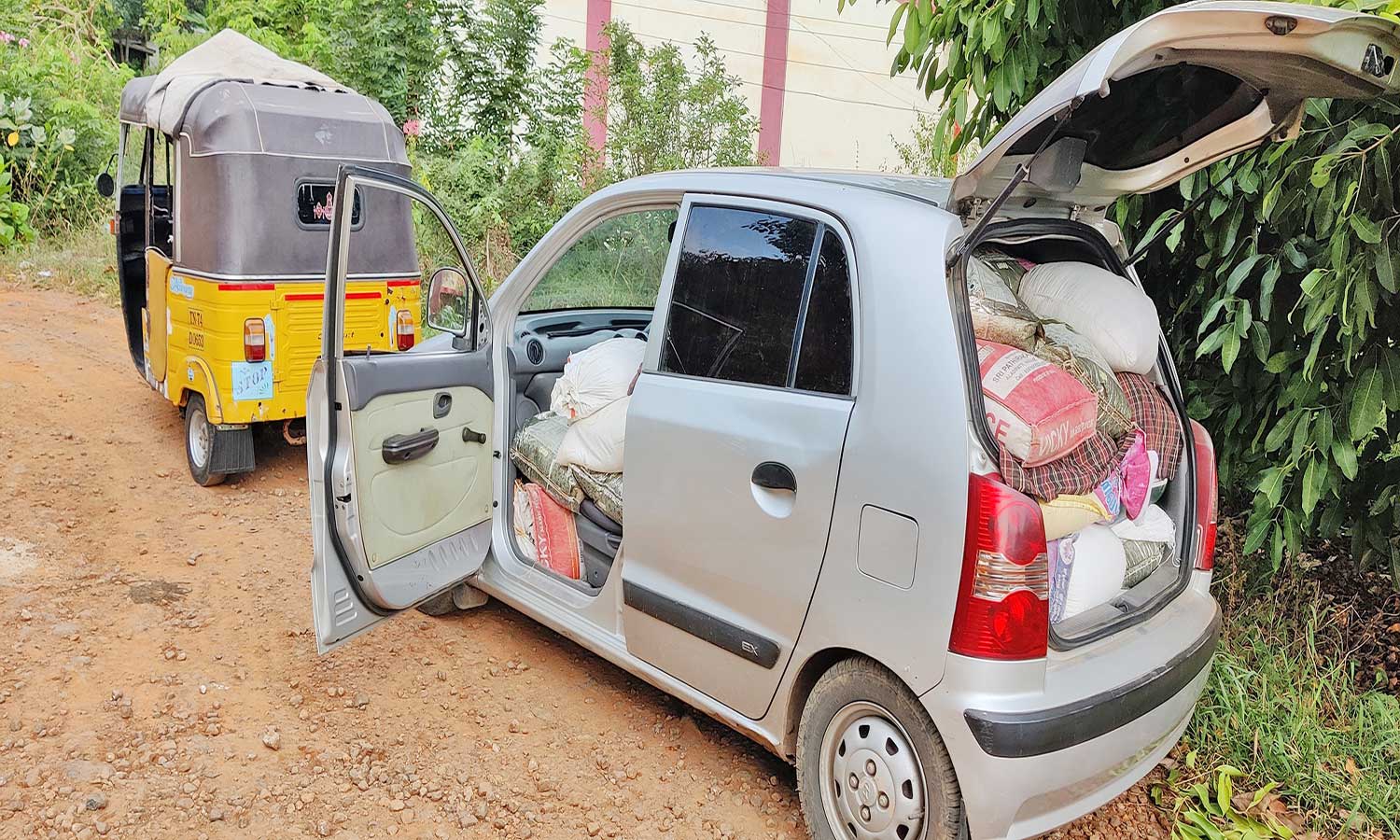 கேரளாவிற்கு கடத்த முயன்ற 1500  கிலோ ரேசன் அரிசி பறிமுதல்