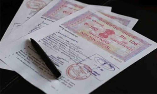 தாராபுரம் கோர்ட்டில் போலி ஆவணங்களை சமர்பித்த 2 பேர் கைது