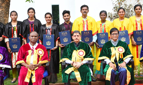 புதிய கண்டுபிடிப்புகளை  மாணவர்கள் விடாமுயற்சியுடன் செயல்பட வேண்டும்-கவர்னர்