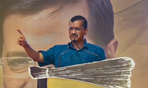 குஜராத்தில் ஆளும் பாஜக நிர்வாகிகள் ஆம் ஆத்மியை ரகசியமாக ஆதரிக்கின்றனர்-  அரவிந்த் கெஜ்ரிவால்