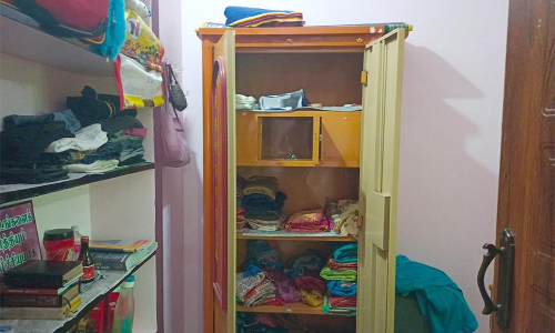 ராஜபாளையம் அருகே என்ஜினீயர் வீட்டில் 10 பவுன் நகை கொள்ளை